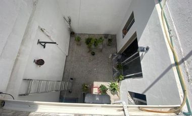 PH en venta - 3 Dormitorios 2 Baños - 156Mts2 - La Plata