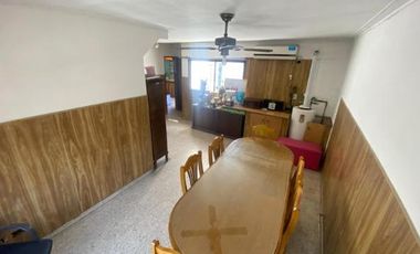 PH en venta - 3 Dormitorios 2 Baños - 156Mts2 - La Plata