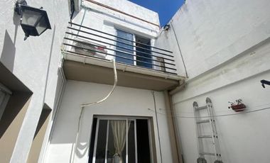 PH en venta - 3 Dormitorios 2 Baños - 156Mts2 - La Plata