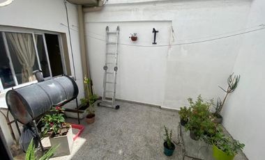 PH en venta - 3 Dormitorios 2 Baños - 156Mts2 - La Plata