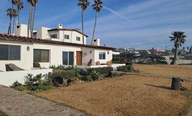 Casa-villa en Renta en La  Paloma.