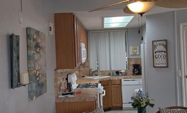 Casa-villa en Renta en La  Paloma.