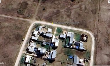 Casa en venta - 3 Dormitorios 1 Baño - Cocheras - 550Mts2 - Magdalena