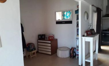 Casa en venta - 3 Dormitorios 1 Baño - Cocheras - 550Mts2 - Magdalena