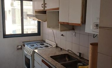 AMPLIO dpto. 3 dorm. Coc/Separada  3 baños z/ Patio Olmos