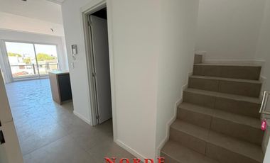 VENTA • VILLA LURO • DEPARTAMENTO • DOS AMBIENTES DUPLEX