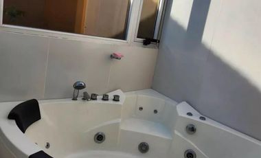 Casa en venta - 3 Dormitorios 3 Baños - 516Mts2 - Chacabuco