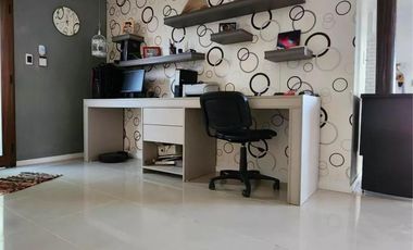 Casa en venta - 3 Dormitorios 3 Baños - 516Mts2 - Chacabuco