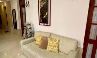 Casa en venta - 3 Dormitorios 3 Baños - Cochera - 660Mts2 - Navarro