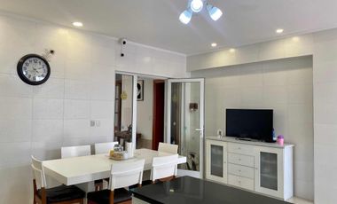 Casa en venta - 3 Dormitorios 3 Baños - Cochera - 660Mts2 - Navarro