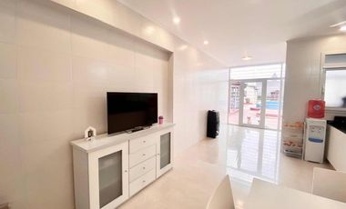 Casa en venta - 3 Dormitorios 3 Baños - Cochera - 660Mts2 - Navarro