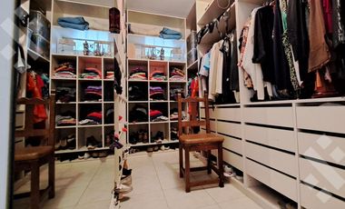 VENTA CASA 4 Dormitorios, con piscina, cochera y quincho. COMAHUE GOLF, NEUQUEN