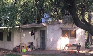 Chacra en venta - 10 Dormitorios 5 Baños Galpón - 12Hectareas - San Andrés de Giles