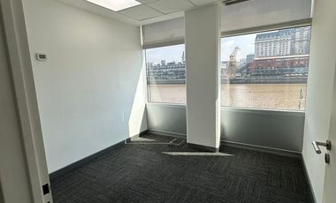 Oficina en alquiler - 260 m2 - 2 cocheras - Vista al dique - Puerto Madero.