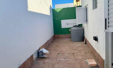 Casa en venta - 1 Dormitorio 1 Baño - 43mts2 - La Plata
