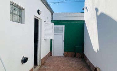 Casa en venta - 1 Dormitorio 1 Baño - 43mts2 - La Plata