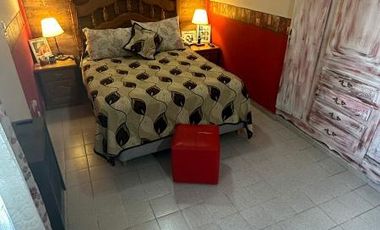 Casa en venta - 6 Dormitorios 5 Baños - Cochera - 337,98Mts2 - Viedma, Río Negro