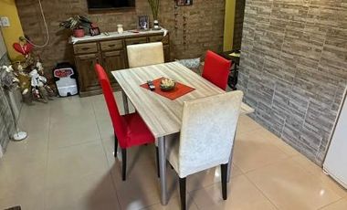 Casa en venta - 6 Dormitorios 5 Baños - Cochera - 337,98Mts2 - Viedma, Río Negro