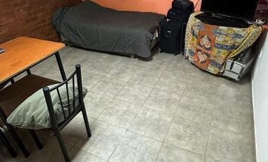 Casa en venta - 6 Dormitorios 5 Baños - Cochera - 337,98Mts2 - Viedma, Río Negro