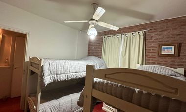 Casa en venta - 5 Dormitorios 4 Baños - 620Mts2 - Pinamar