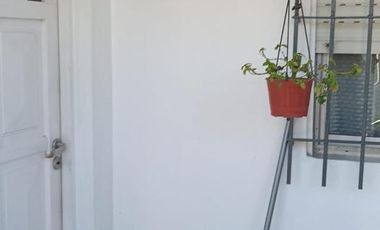 Casa en venta - 2 Dormitorios 1 Baño - 400Mts2 - La Plata