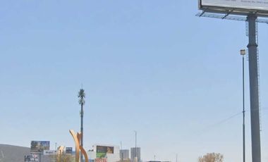 PREVENTA OFICINAS PLAZA VALVANUZ QUERETARO