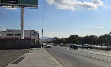 PREVENTA LOCALES COMERCIALES PLAZA VALVANUZ QUERETARO