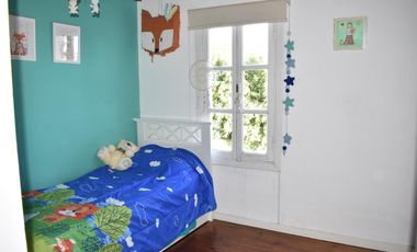 PH en venta - 3 Dormitorios 2 Baños - Cochera - 200Mts2 - Necochea