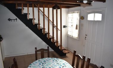 PH en venta - 3 Dormitorios 2 Baños - Cochera - 200Mts2 - Necochea