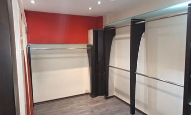 Local en la Galería del Sol.