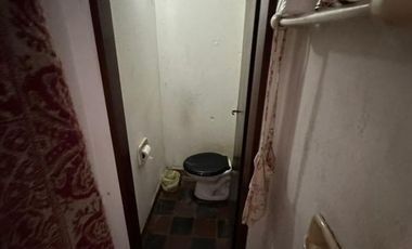 Casa en venta - 2 Dormitorios 2 Baños - Cochera - 390Mts2 - Glew, Almirante Brown