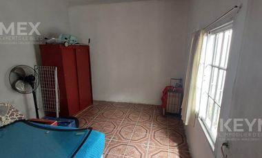 VENTA 2 CASAS CON COCHERA Y LOCAL COMERCIAL EN ISIDRO CASANOVA