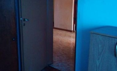 PH en venta - 4 Dormitorios 2 Baños - Cochera - 296Mts2 - Morón