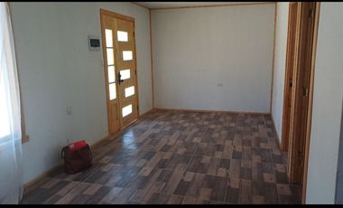 Arriendo casa 3D y 2B borde carretera el Manzano. Lago Rapel