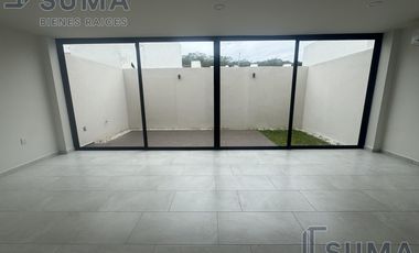 Casa climatizada en Venta en Fracc. Lomas del Dorado, Boca del Rio, Veracruz.
