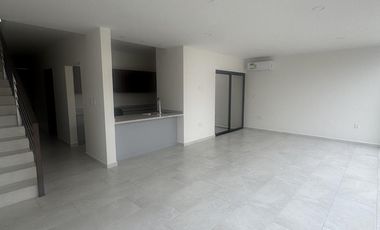Casa climatizada en Venta en Fracc. Lomas del Dorado, Boca del Rio, Veracruz.