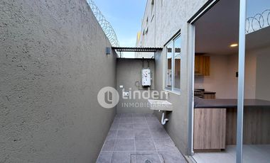 CASA EN RENTA EN FRACCIONAMIENTO CALTIARE MAGIA, ZONA CUAUTLANCINGO, PUEBLA