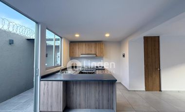 CASA EN RENTA EN FRACCIONAMIENTO CALTIARE MAGIA, ZONA CUAUTLANCINGO, PUEBLA