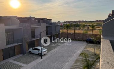 CASA EN RENTA EN FRACCIONAMIENTO CALTIARE MAGIA, ZONA CUAUTLANCINGO, PUEBLA