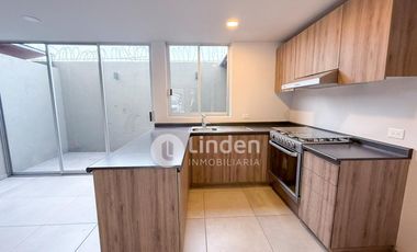 CASA EN RENTA EN FRACCIONAMIENTO CALTIARE MAGIA, ZONA CUAUTLANCINGO, PUEBLA