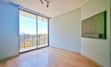 Av Carlos Valdovinos (1 Est ) [637-1]