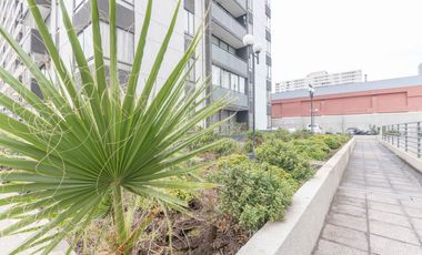 Av Carlos Valdovinos (1 Est ) [637-1]