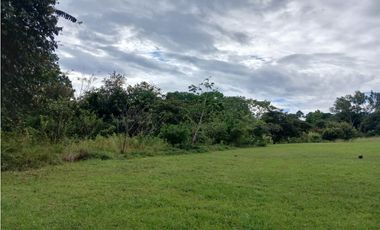 SAN JOSE / SAN CARLOS / 30000 M / COLINDA CON RIO / NEGOCIABLE AG