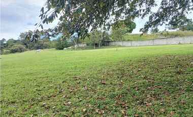 SAN JOSE / SAN CARLOS / 30000 M / COLINDA CON RIO / NEGOCIABLE AG