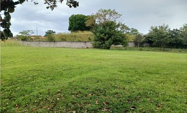 SAN JOSE / SAN CARLOS / 30000 M / COLINDA CON RIO / NEGOCIABLE AG