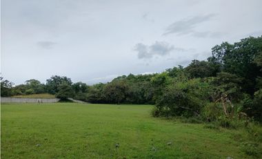 SAN JOSE / SAN CARLOS / 30000 M / COLINDA CON RIO / NEGOCIABLE AG