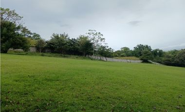 SAN JOSE / SAN CARLOS / 30000 M / COLINDA CON RIO / NEGOCIABLE AG