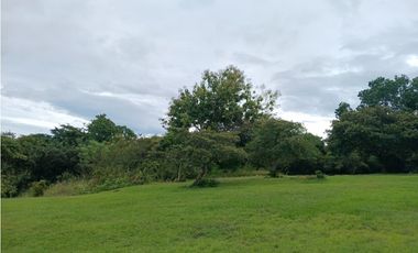 SAN JOSE / SAN CARLOS / 30000 M / COLINDA CON RIO / NEGOCIABLE AG