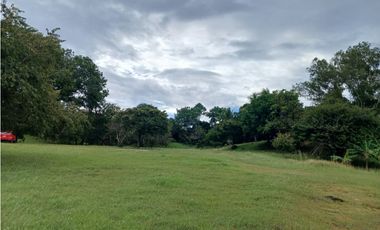 SAN JOSE / SAN CARLOS / 30000 M / COLINDA CON RIO / NEGOCIABLE AG