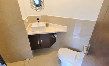 VENTA DEPARTAMENTO 3 DORMITORIOS CON VISTA PANORÁMICA, Quito Tenis. G.B.